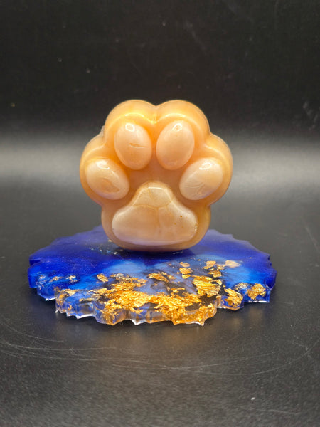 Grande patte personnalisée sur socle